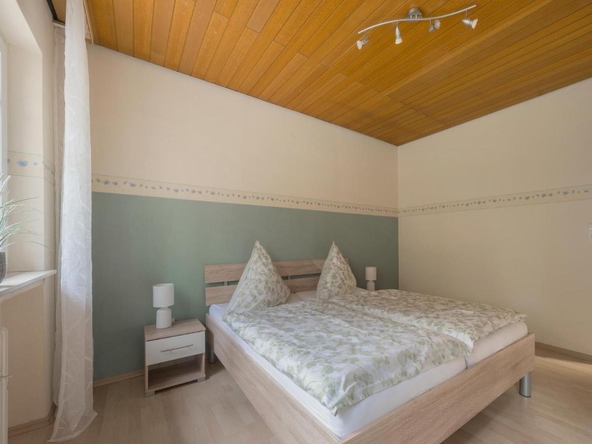 A Detached Holiday Home In A Highly Scenic Area Trierscheid Eksteriør billede