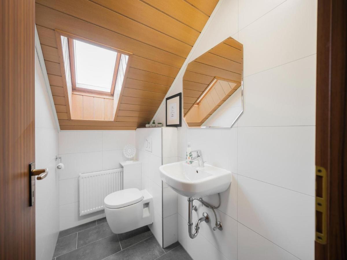 A Detached Holiday Home In A Highly Scenic Area Trierscheid Eksteriør billede