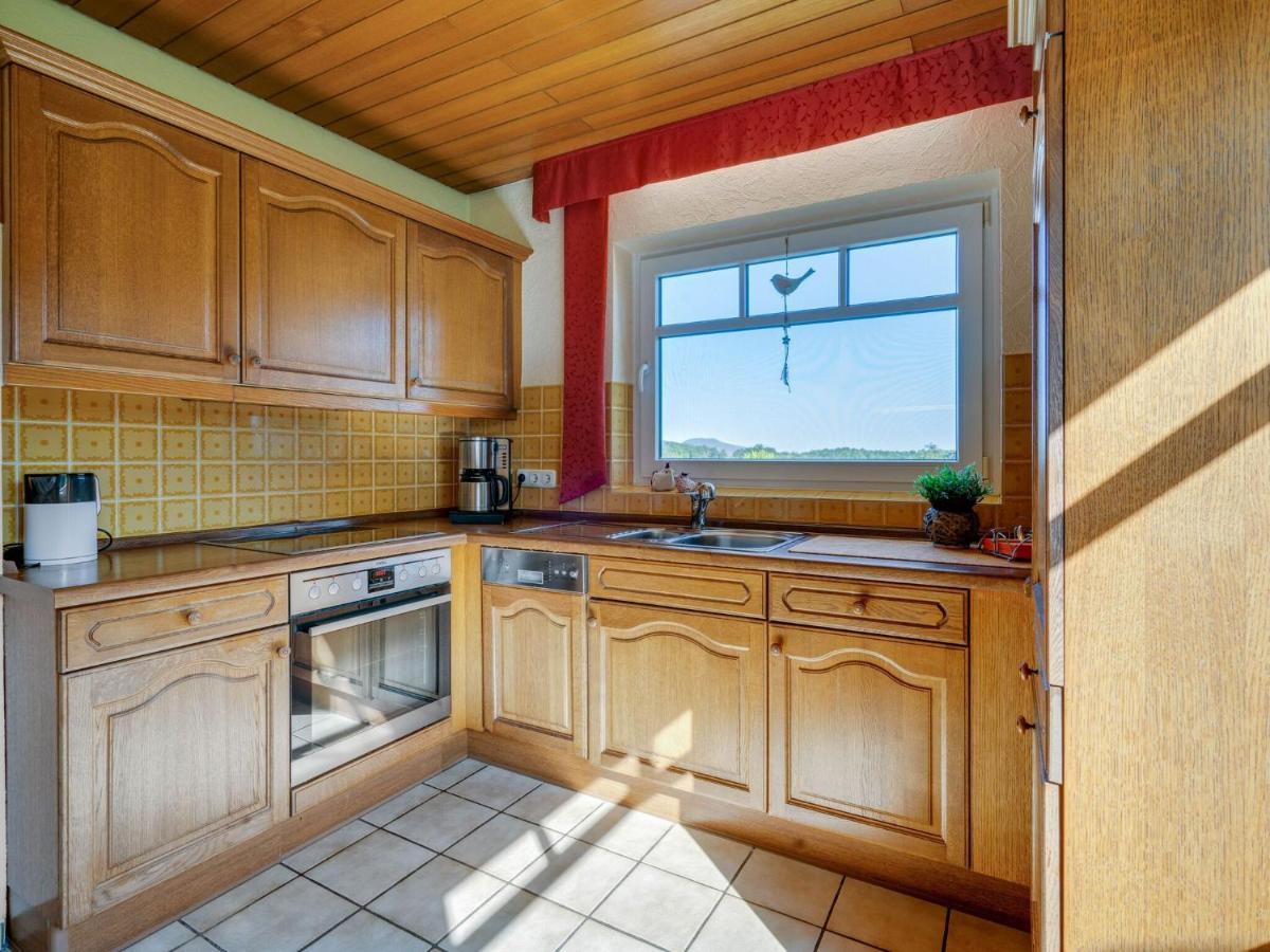 A Detached Holiday Home In A Highly Scenic Area Trierscheid Eksteriør billede